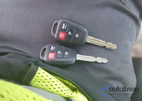 2017 Toyota Corolla Se из США, поврежденный, VIN 2T1BURHE0HC933674